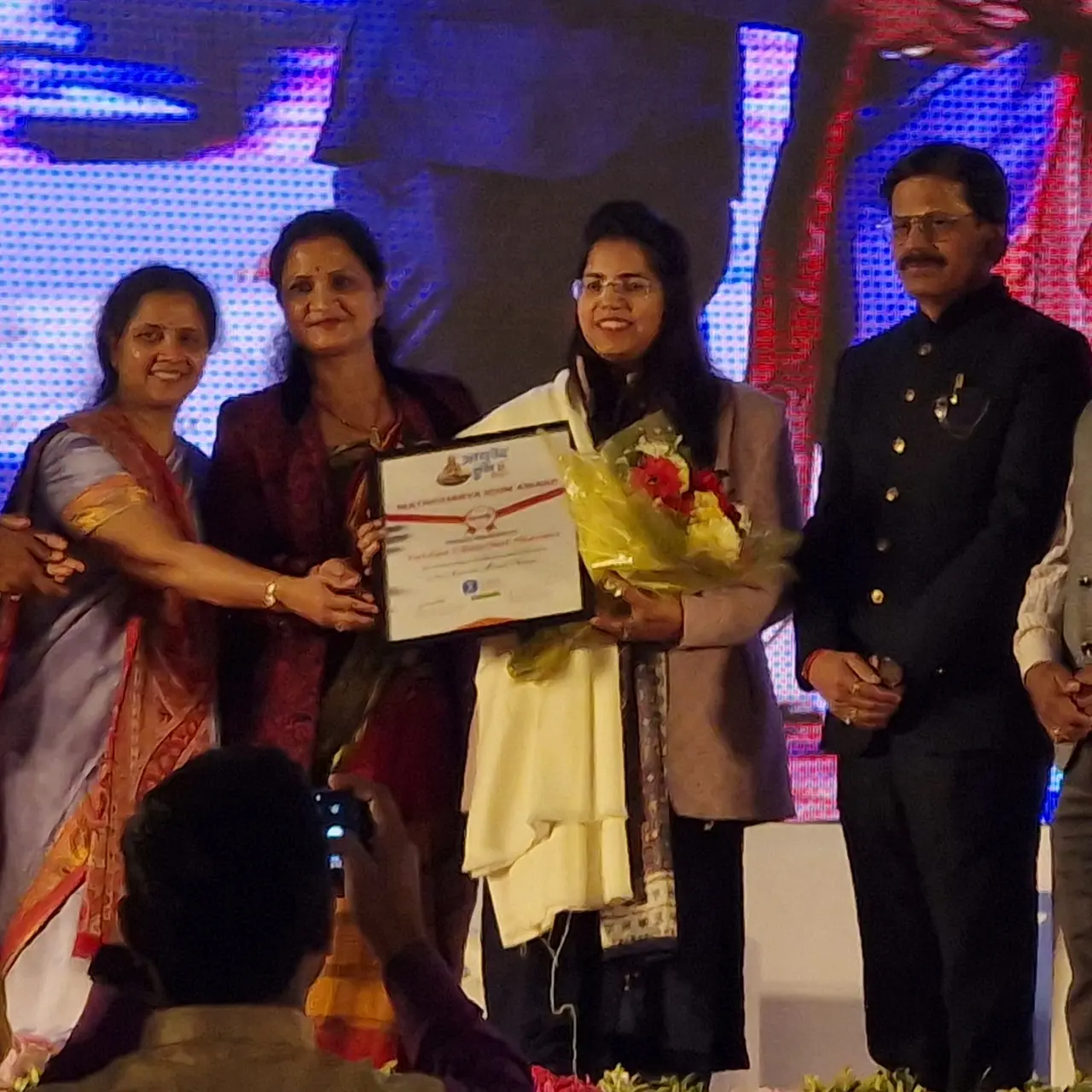 award2
